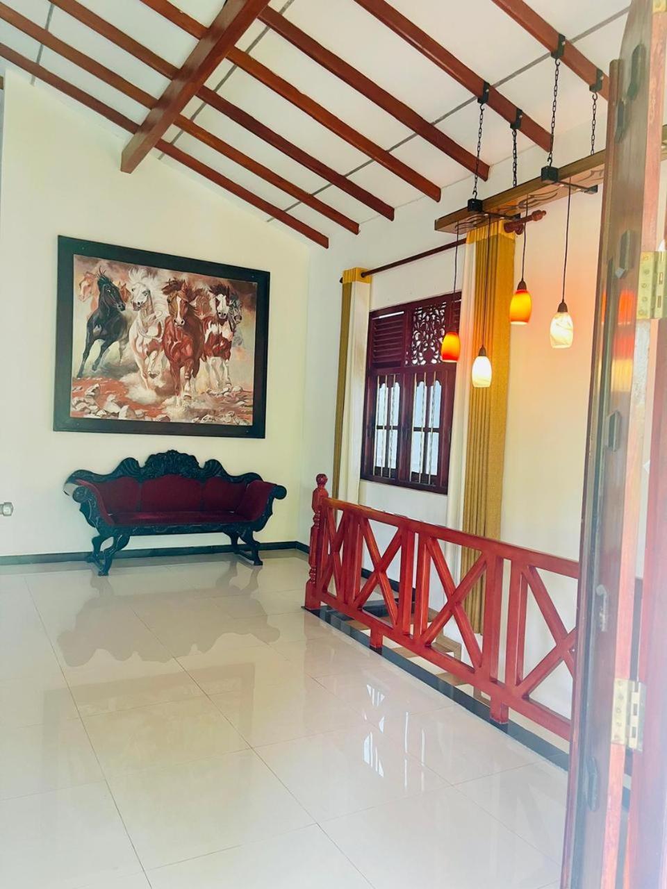 Hotel White Horse à Hikkaduwa Extérieur photo