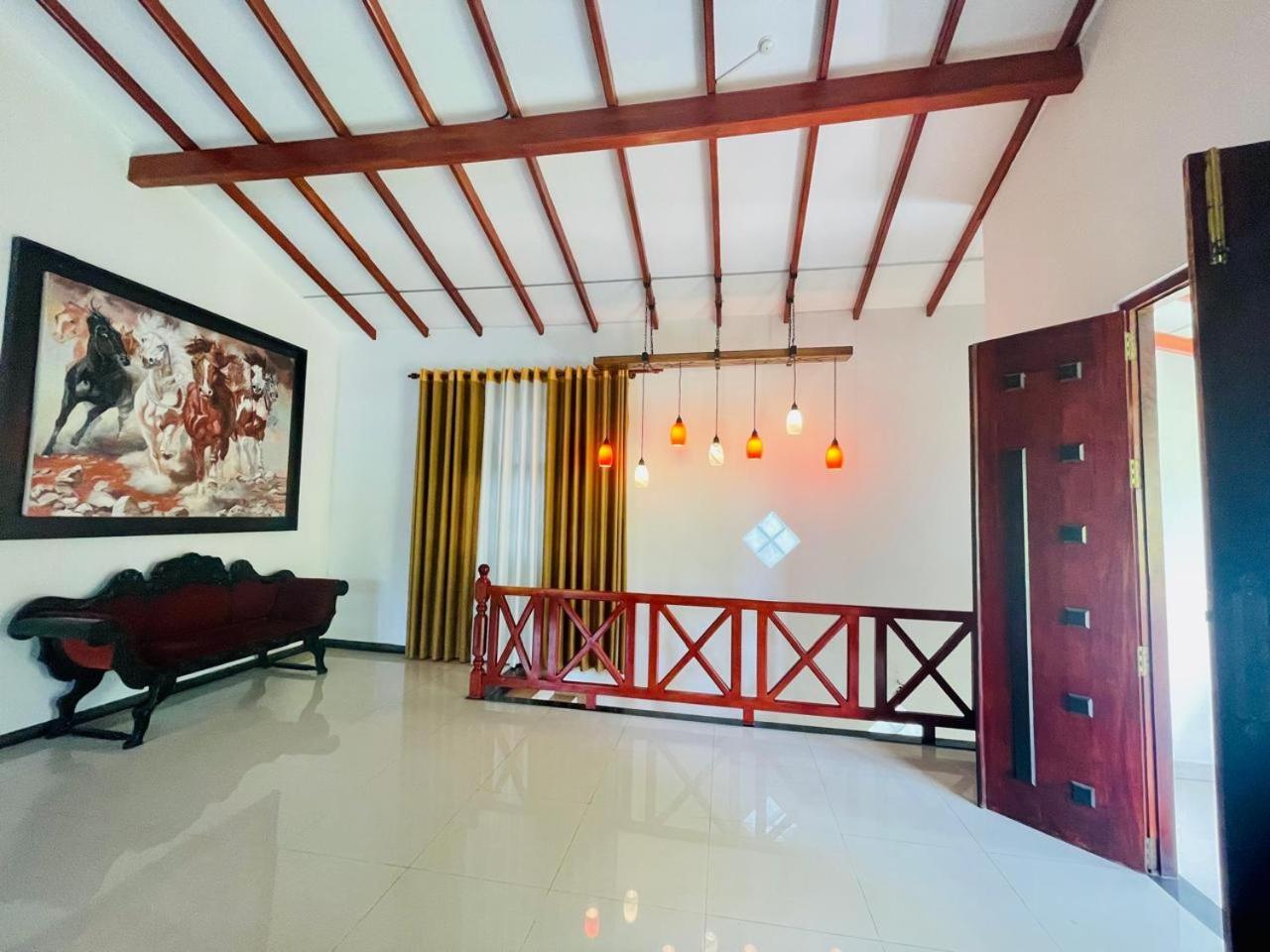 Hotel White Horse à Hikkaduwa Extérieur photo